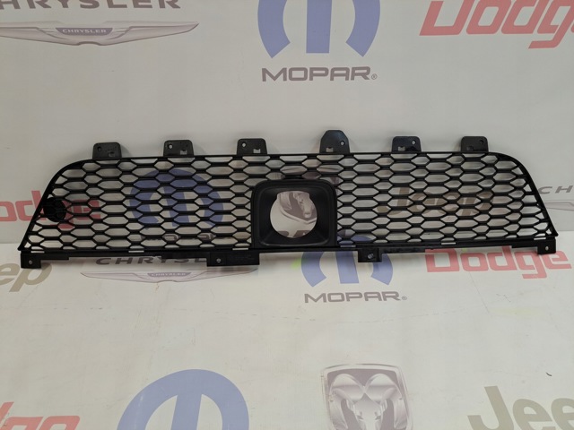 CHRYSLER 68258570AA в наличии Каменское