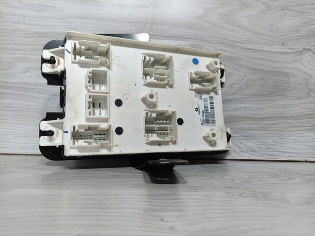 CHRYSLER 68320319AB в наличии Запорожье