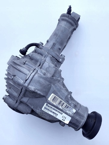CHRYSLER 68352175AA Передний редуктор в наличии Ирпень