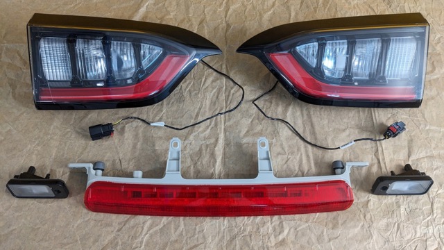 68365269AC CHRYSLER Фонарь подсветки номерного знака купить в Винница