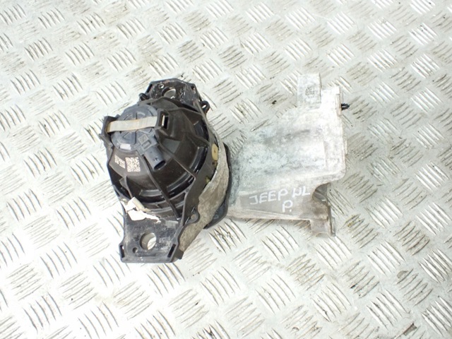CHRYSLER 68375806AE в наличии Ирпень