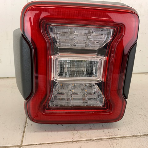 68376497AA CHRYSLER купить в Украина