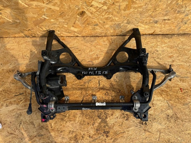 6856183 BMW Левая подушка двигателя купить в Черкассы