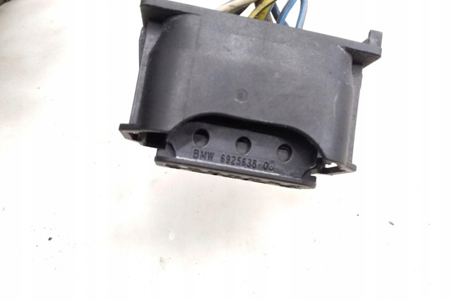 BMW 6925638 в наличии Ирпень