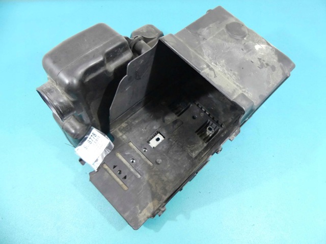 6G919F763BC Резонатор воздушного фильтра купить Одесса