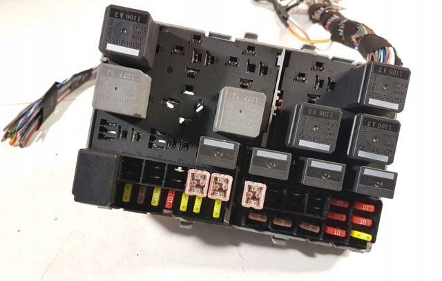 6G9T14B192AA Реле поворотов купить Каменское