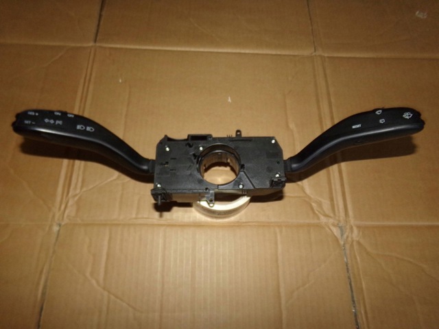 6Q0953513G VAG Подрулевой переключатель купить в Черновцы