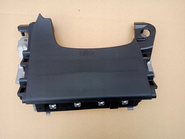 MITSUBISHI 7030A316XB Подушка безопасности защиты коленей в наличии Каменское