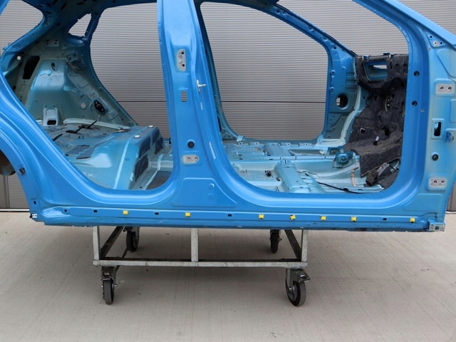 71322K4D00 Порог внешний правый купить Ужгород