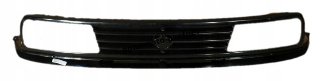 SUZUKI 7211160A30 Решетка радиатора в наличии Киев
