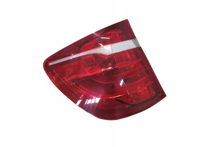 Левый стоп 7220241 BMW