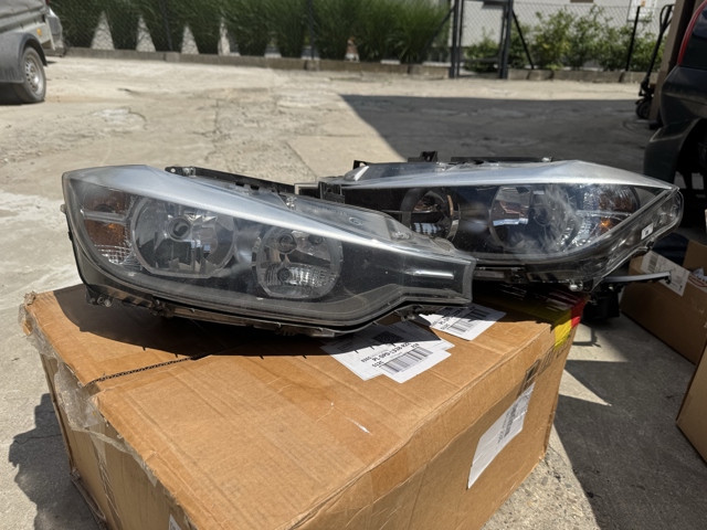 BMW 7259550 Фара правая в наличии Киев