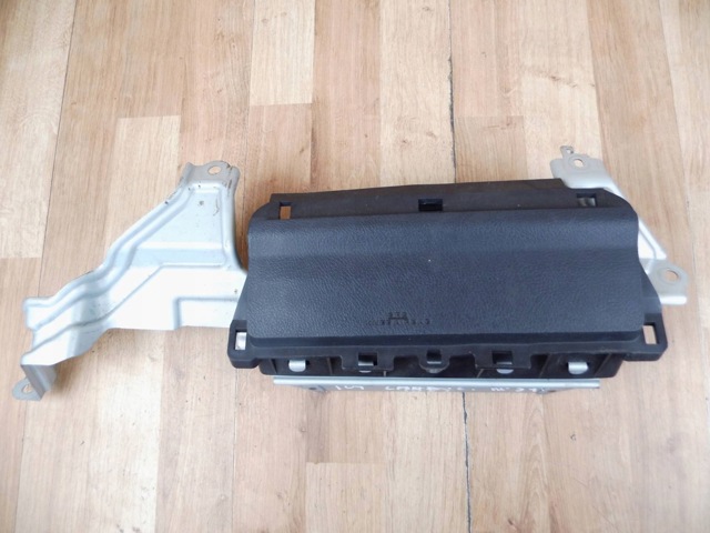 TOYOTA 7390060030C0 Подушка безопасности (AIRBAG) водительская, защиты коленей в наличии Запорожье