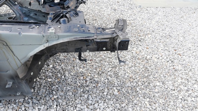 Лонжерон передний правый 7446652 BMW