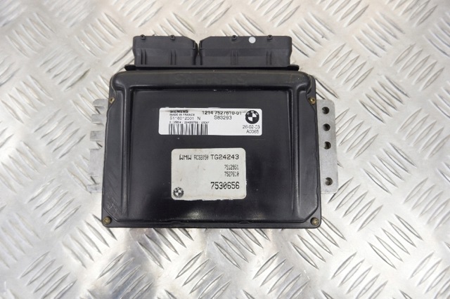 Компьютер двигателя 7527610 BMW