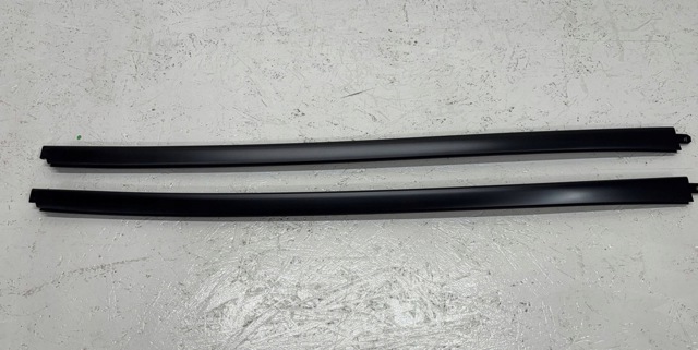7553678020 TOYOTA Молдинг лобового стекла левый купить в Черкассы