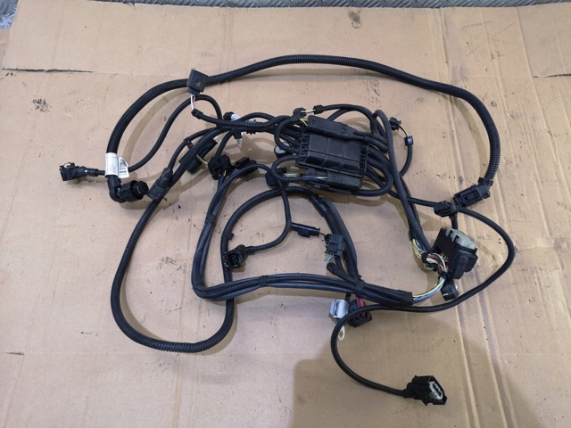 7592508 BMW купить в Киев