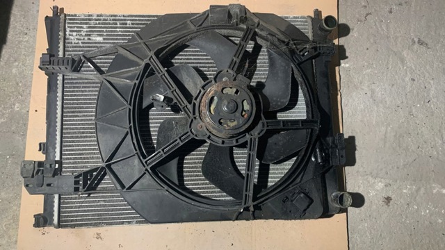 RENAULT 7700312899 Радиатор охлаждения двигателя в наличии Чернигов