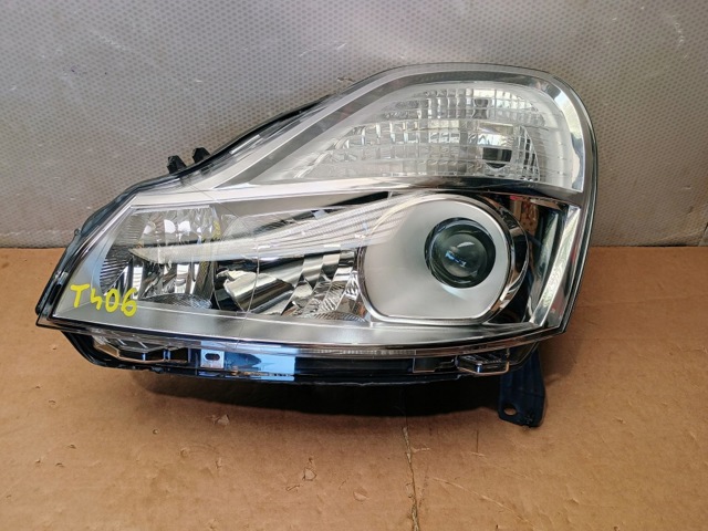 RENAULT 7701069720 Левая фара в наличии Запорожье