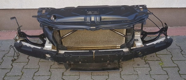 BMW 7792832 Радиатор охлаждения двигателя в наличии Каменское