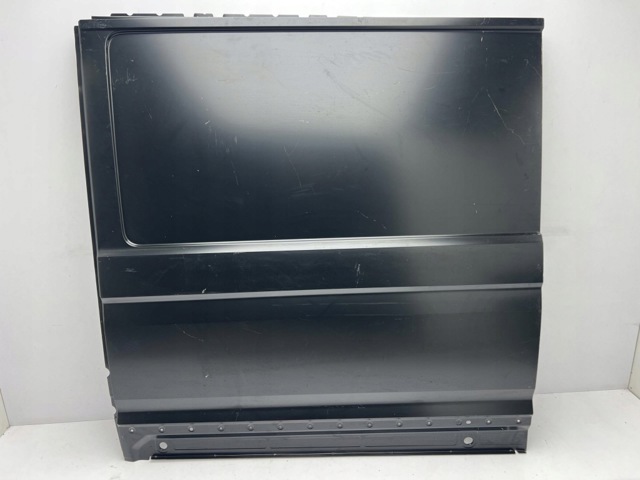 Боковина кузова левая 7C0809555D VAG