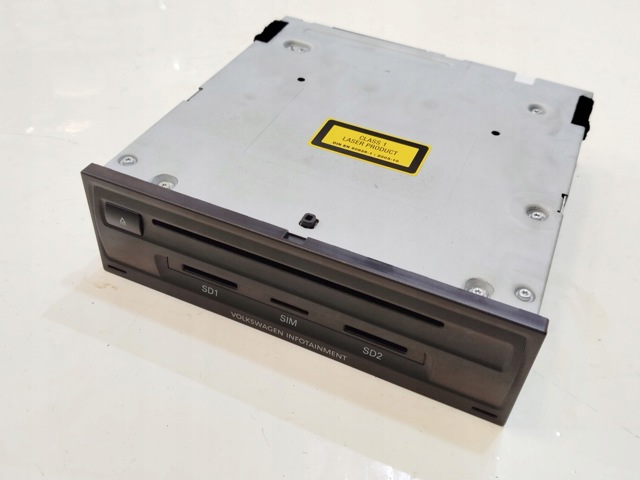 VAG 7P6035670 Магнитола (радио AM/FM) в наличии Киев