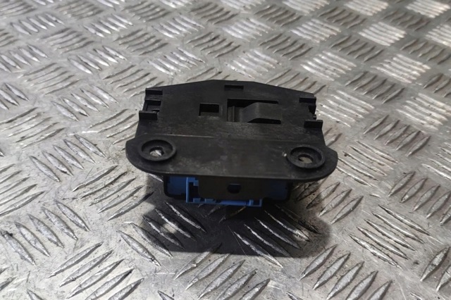 PORSCHE 7PP907357 в наличии Тернополь