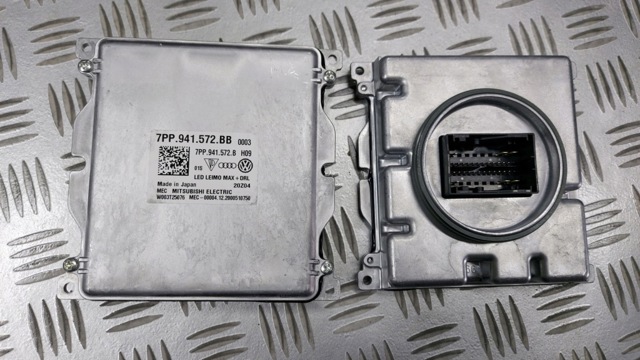 7PP941572B PORSCHE купить в Житомир