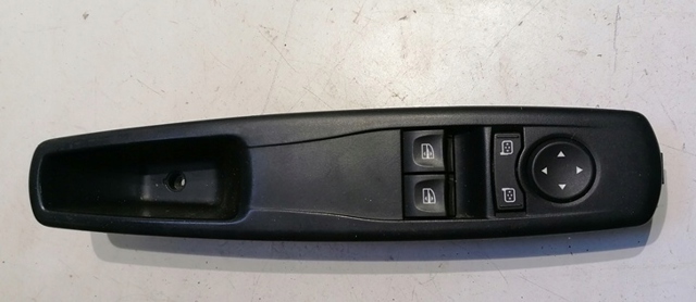RENAULT 809610014R Кнопочный блок управления стеклоподъемником передний левый в наличии Сумы