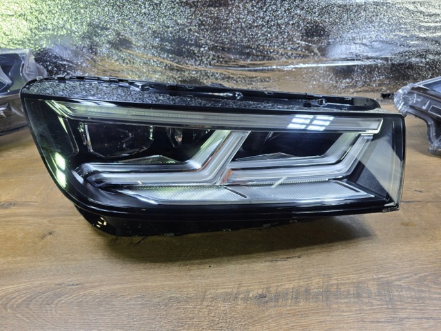 80A941774G VAG Фара правая купить в Павлоград