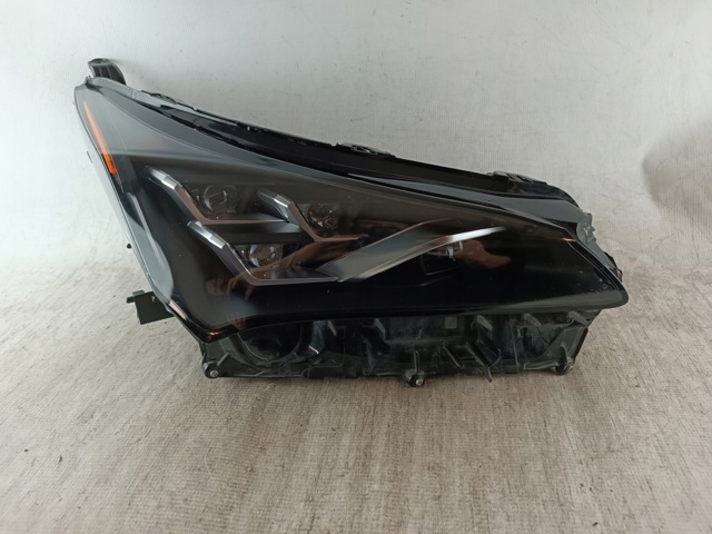 8114578240 TOYOTA Правая фара купить в Украина