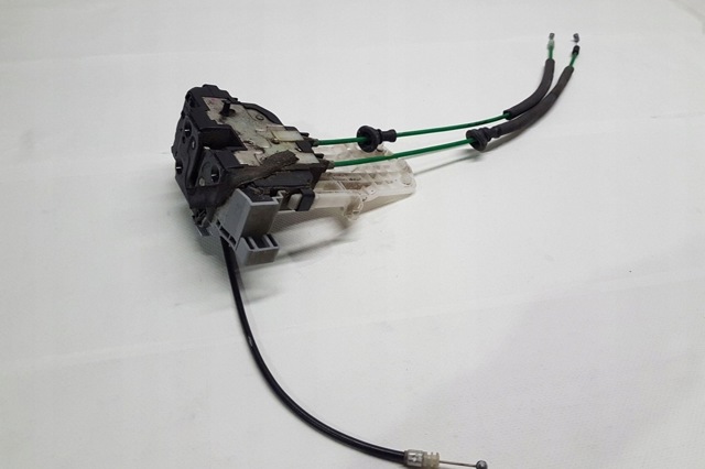 HYUNDAI 814202L200 Замок двери задней правой в наличии Чернигов