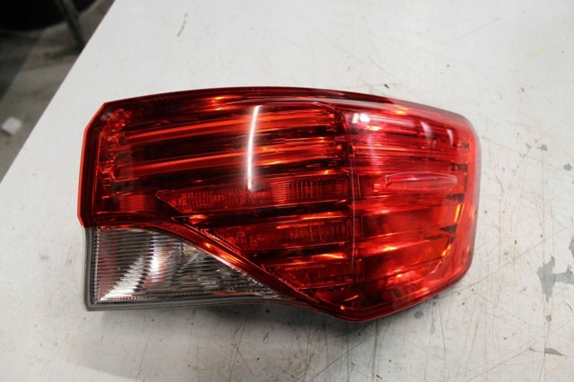 8155005270 TOYOTA Фонарь задний правый внешний купить в Полтава