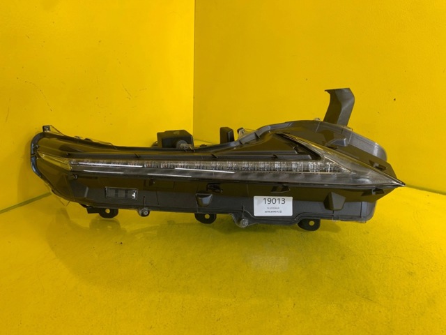 Ходовые огни, левый 8162078020 TOYOTA