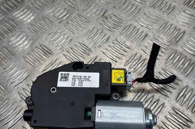 81679S1000 HYUNDAI купить в Житомир