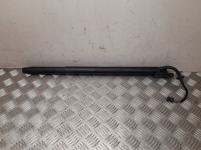 HYUNDAI 81831J7210 Амортизатор багажника в наличии Тернополь