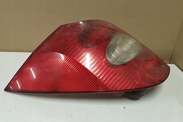 Левый стоп 8200002471 RENAULT