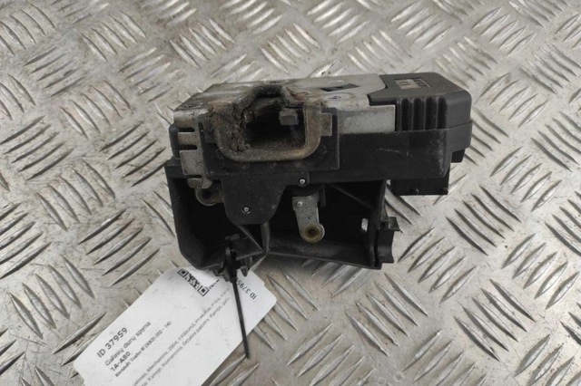 RENAULT 8200008469 Замок двери задней левой распашной в наличии Черновцы