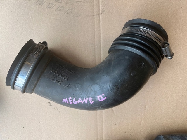 Патрубок расходомера воздуха 8200201614 RENAULT