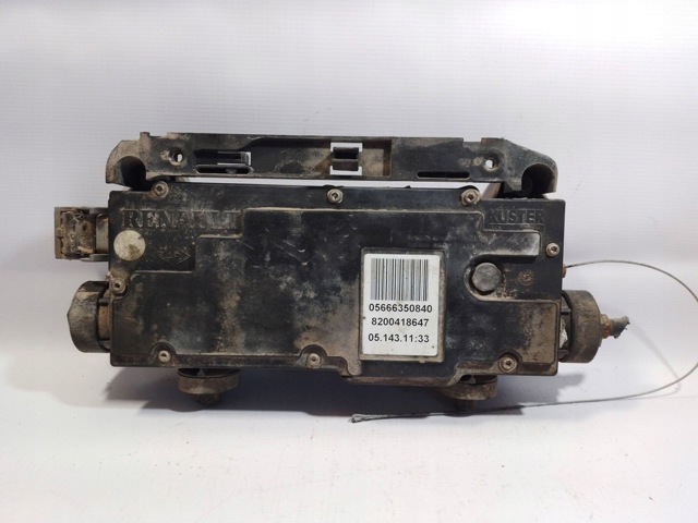 БУ электромеханического стояночного тормоза 8200418647 RENAULT