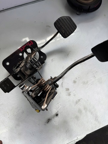 8200725788 RENAULT купить в Ирпень
