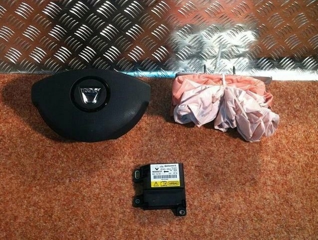 RENAULT 8201385569 Модуль-процессор управления подушкой безопасности (ЭБУ AIRBAG) в наличии Сумы