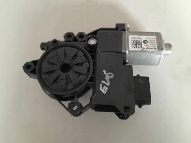 82450CV010 HYUNDAI Мотор стеклоподъемника двери передней левой купить в Винница