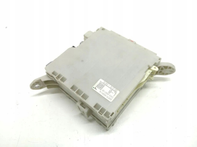8267050091A TOYOTA купить в Тернополь