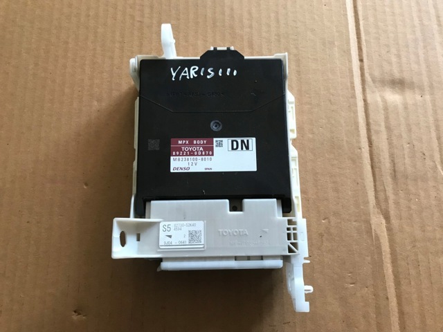 8273052K40 TOYOTA купить в Запорожье