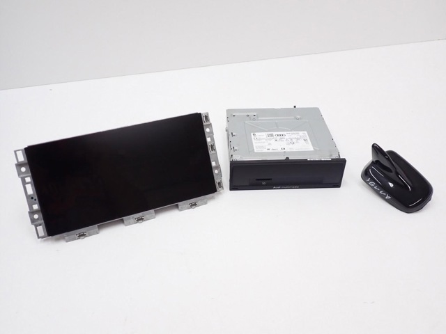 VAG 82A919604A Дисплей многофункциональный в наличии Черновцы