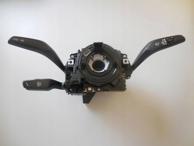 VAG 82A953521BF Переключатель подрулевой, в сборе в наличии Черновцы