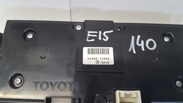 TOYOTA 8380002P52 Приборная доска (щиток приборов) в наличии Украина