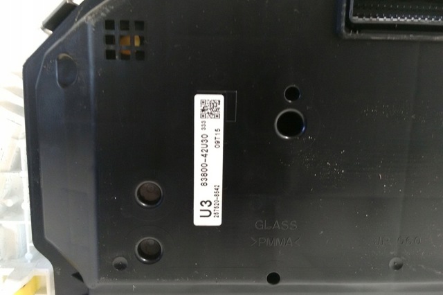 Приборная доска 8380042U30 TOYOTA