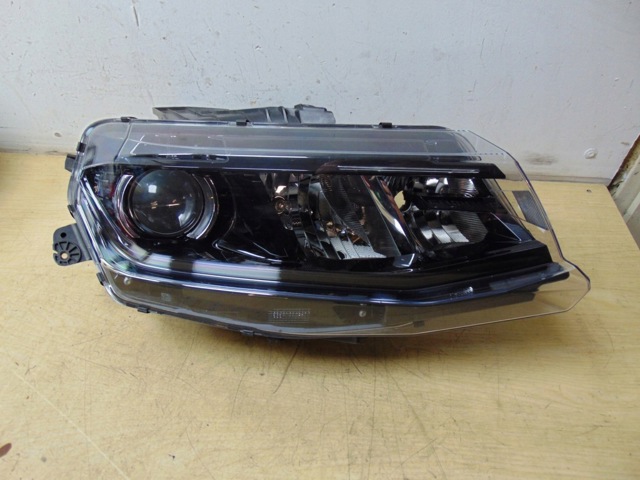 GM 84244102 Фара правая в наличии Кривой Рог